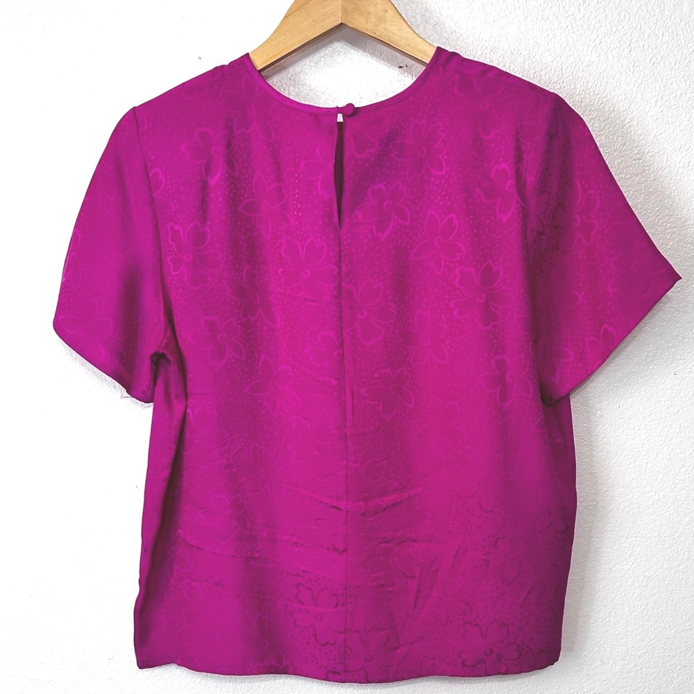 Laura & Jayne Petite Magenta 100% Silk Floral Jacquard Short Sleeve Blouse S - Picture 3 of 6